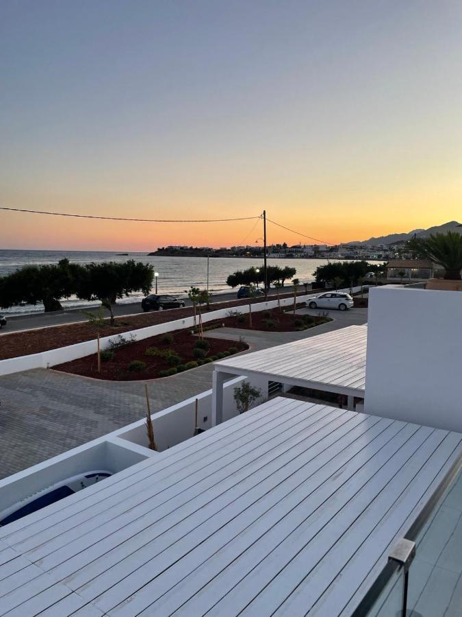 Fantasea Beachfront Villa
