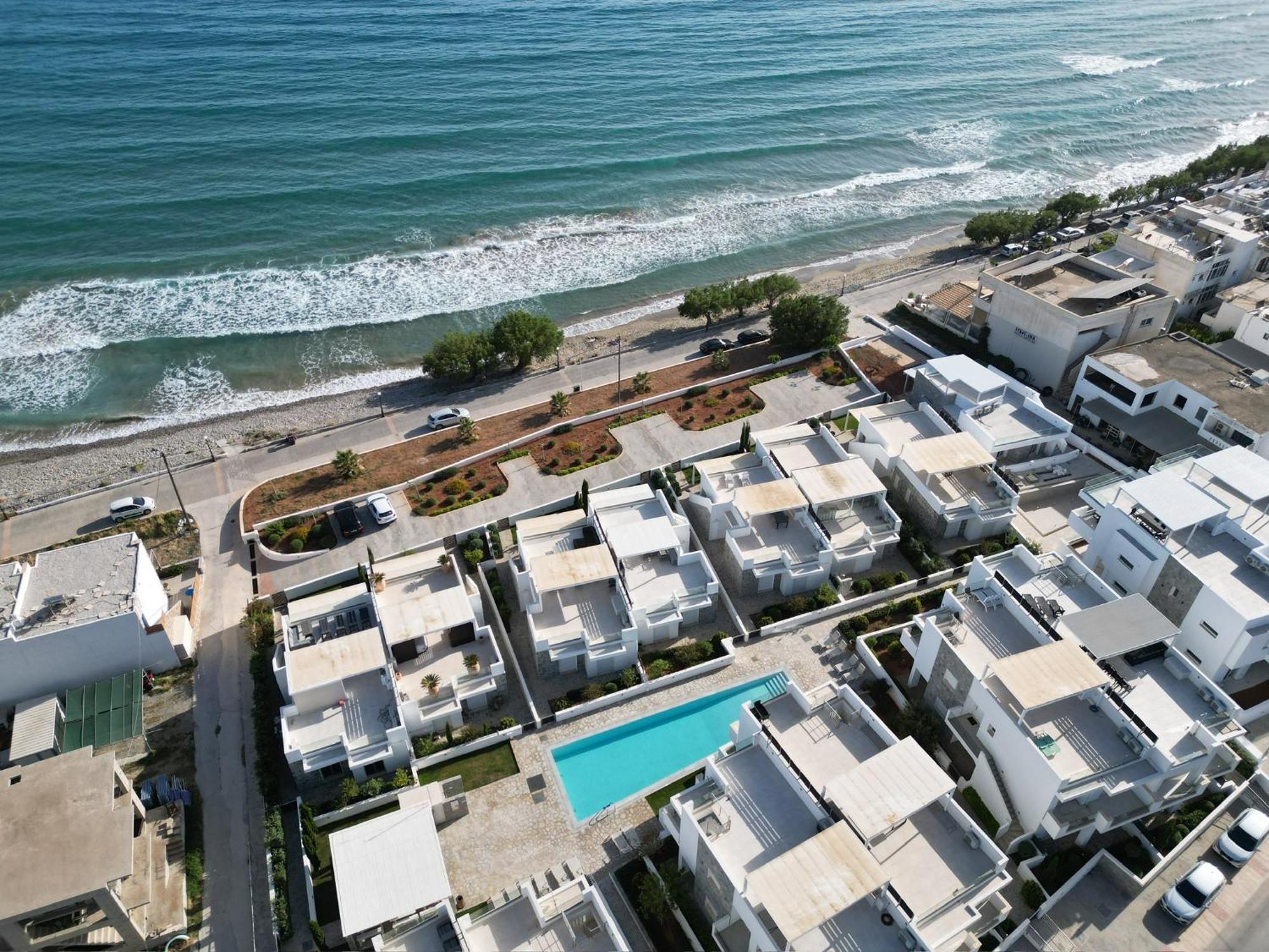 Fantasea Beachfront Villa Makry Gialos (Crete)